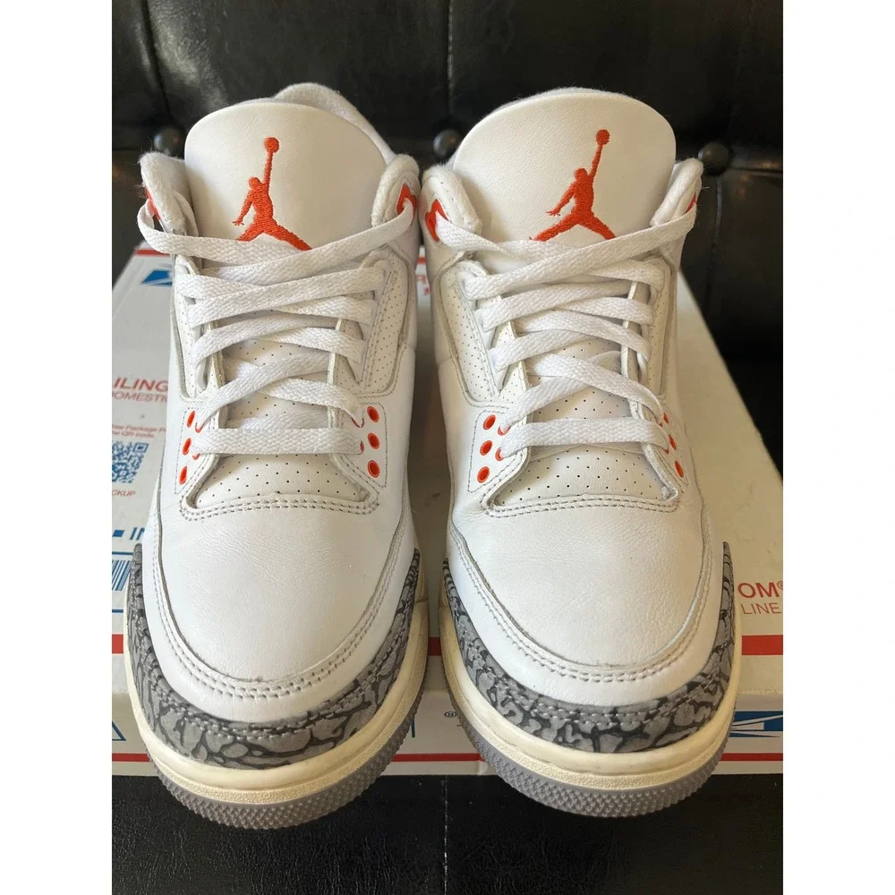 Air Jordan 3‎ Georgia Peach